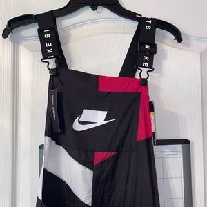 Nike Women’s Ski Suit